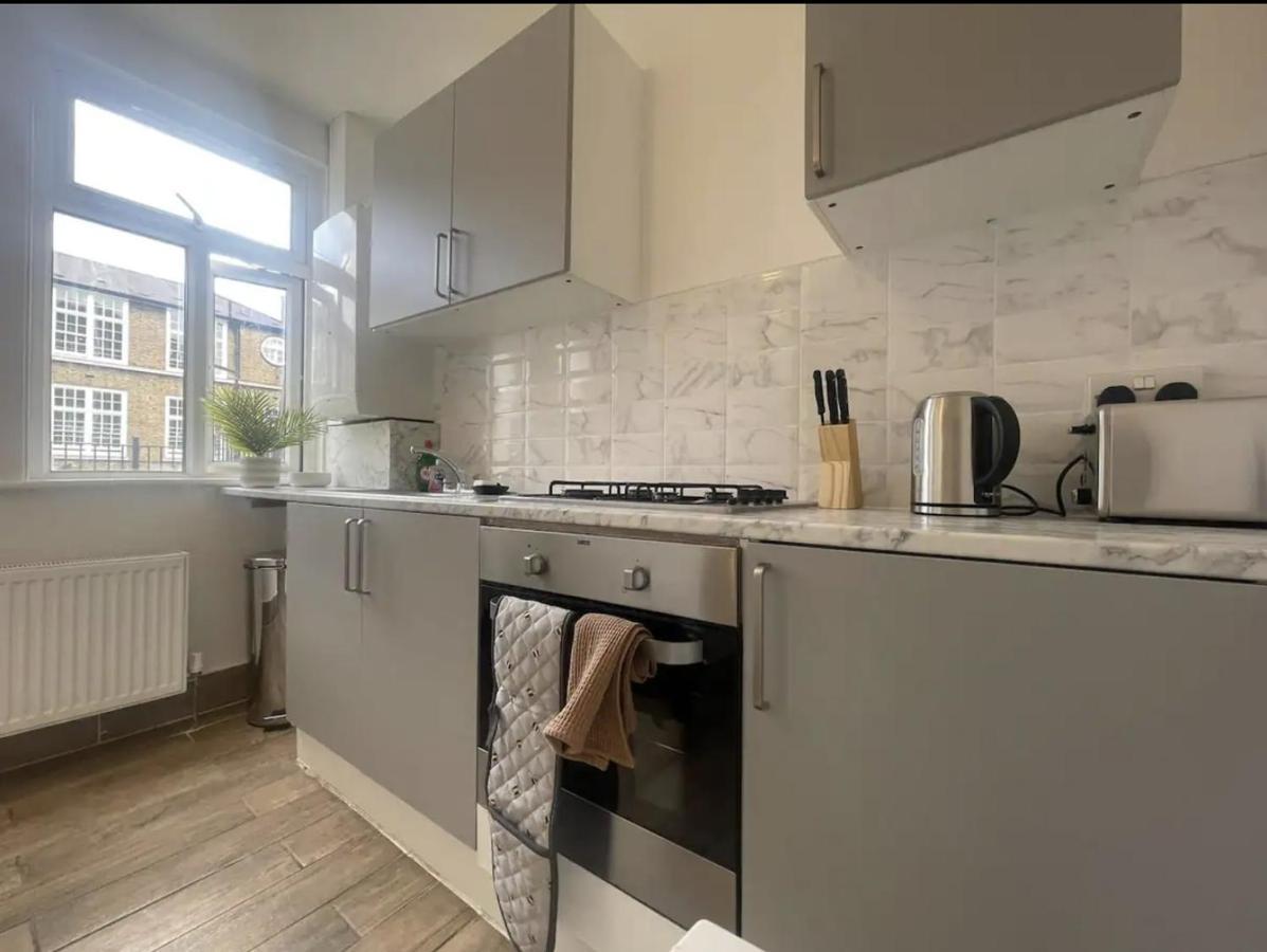 Апартаменты Charming 2 Bed Flat On Tower Bridge Лондон Экстерьер фото